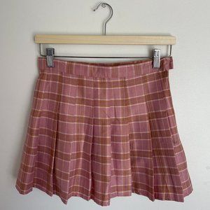 NWOT Plaid Pleated Skirt